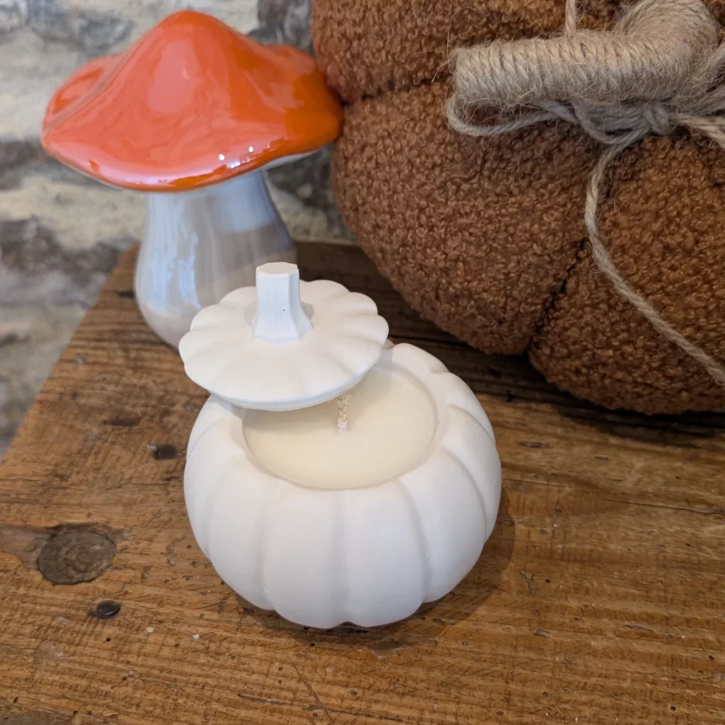 Bougie parfumée dans son pot citrouille – Image 4