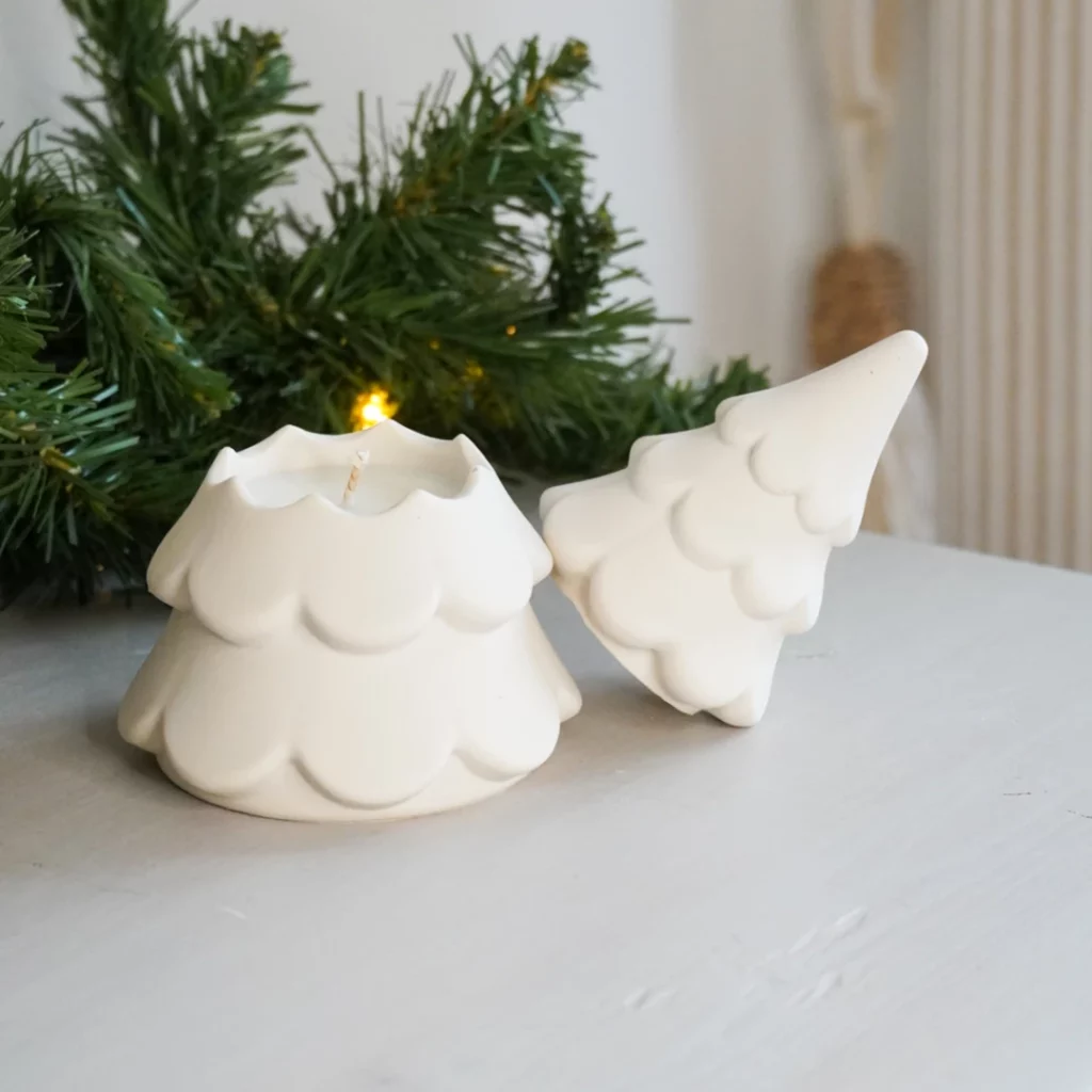 Bougie parfumée dans son pot sapin